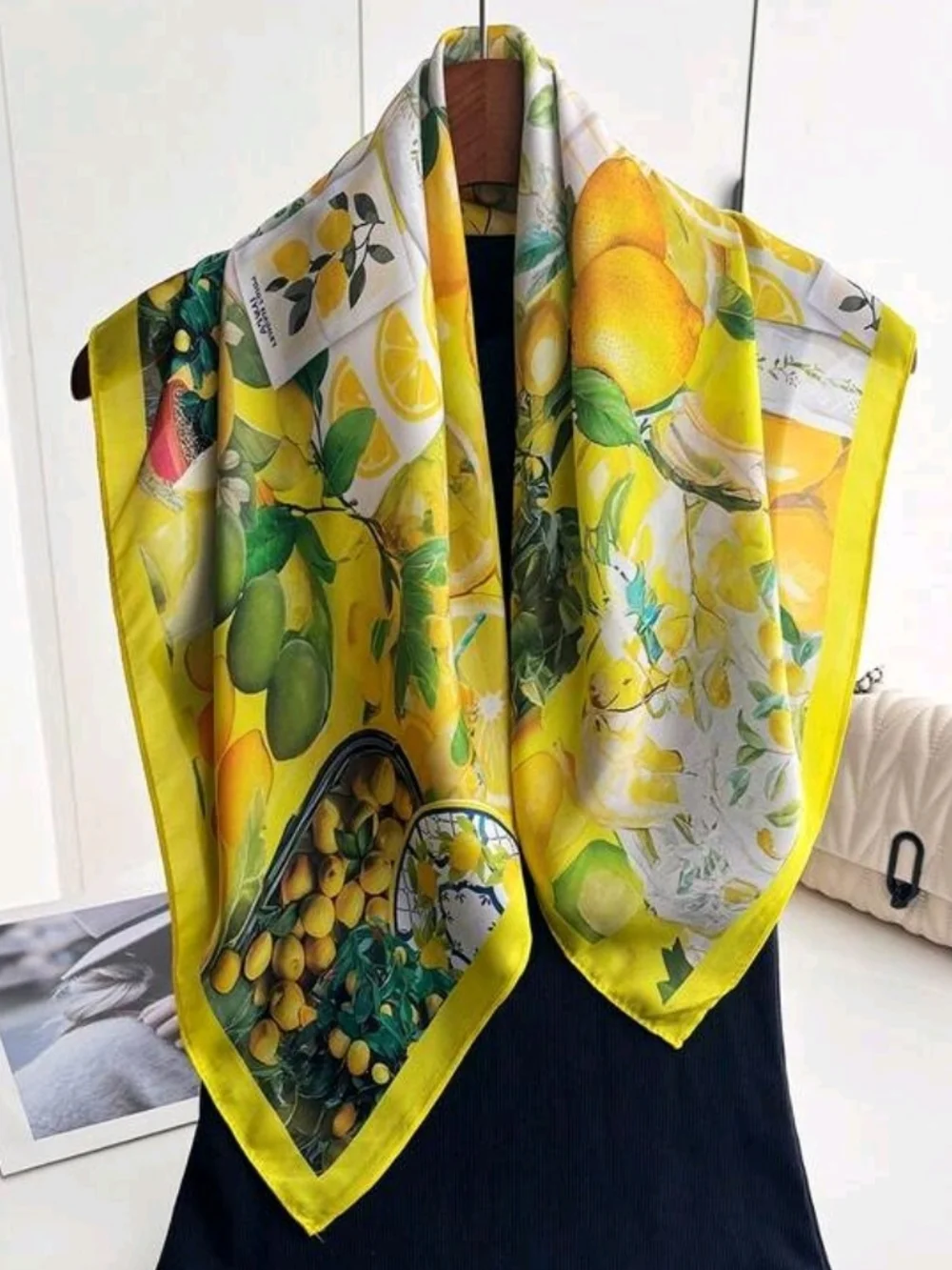 Yellow Lemon-Print Silk-Feel Scarf Elegant